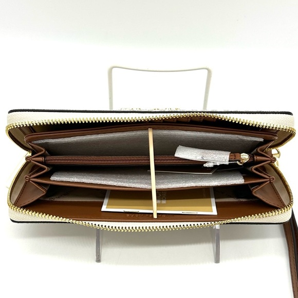 Michael Kors Large Continental Wallet Wristlet Vanilla/Brown - Picture 9 of 10